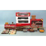 Hornby OO gauge, R157 BR diesel two-car unit, boxed, a Dublo TPO Mail Van (no box), with 2475