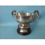 A plain two-handled rose bowl engraved as a trophy for Colwyn Bay Golf Club, 23cm diameter, 13.5cm