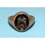 A 9ct gold signet ring set smoky quartz, size R, 8.4g.