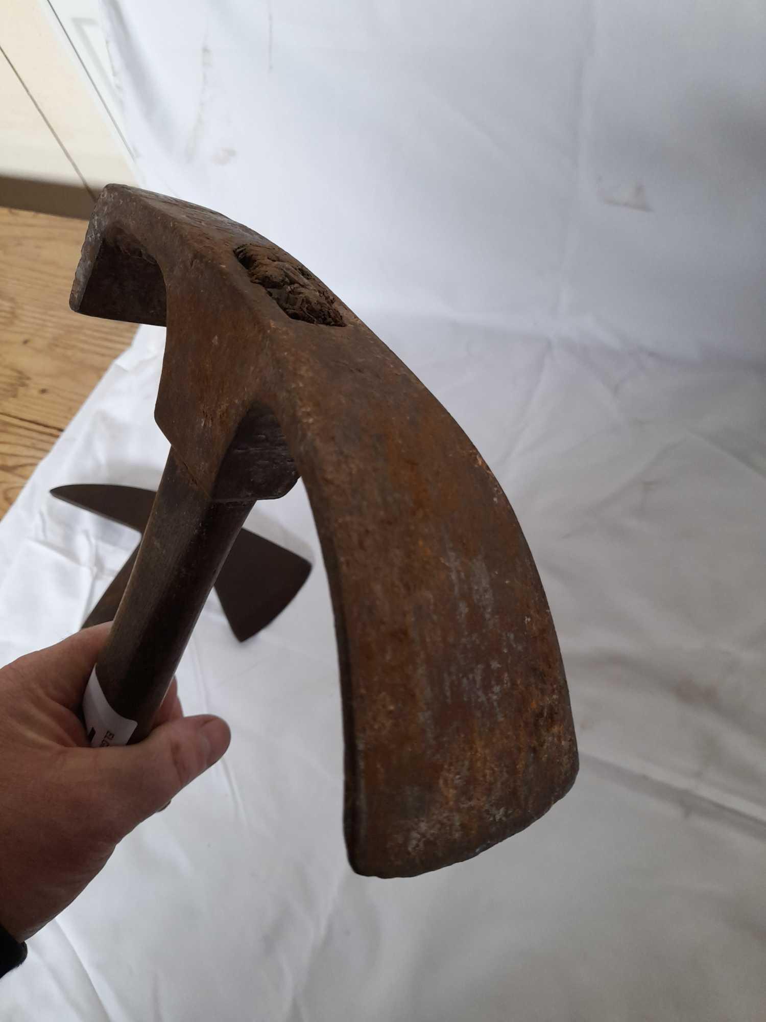 FIREMANS AXE & COOPERS TOOL - Image 8 of 9