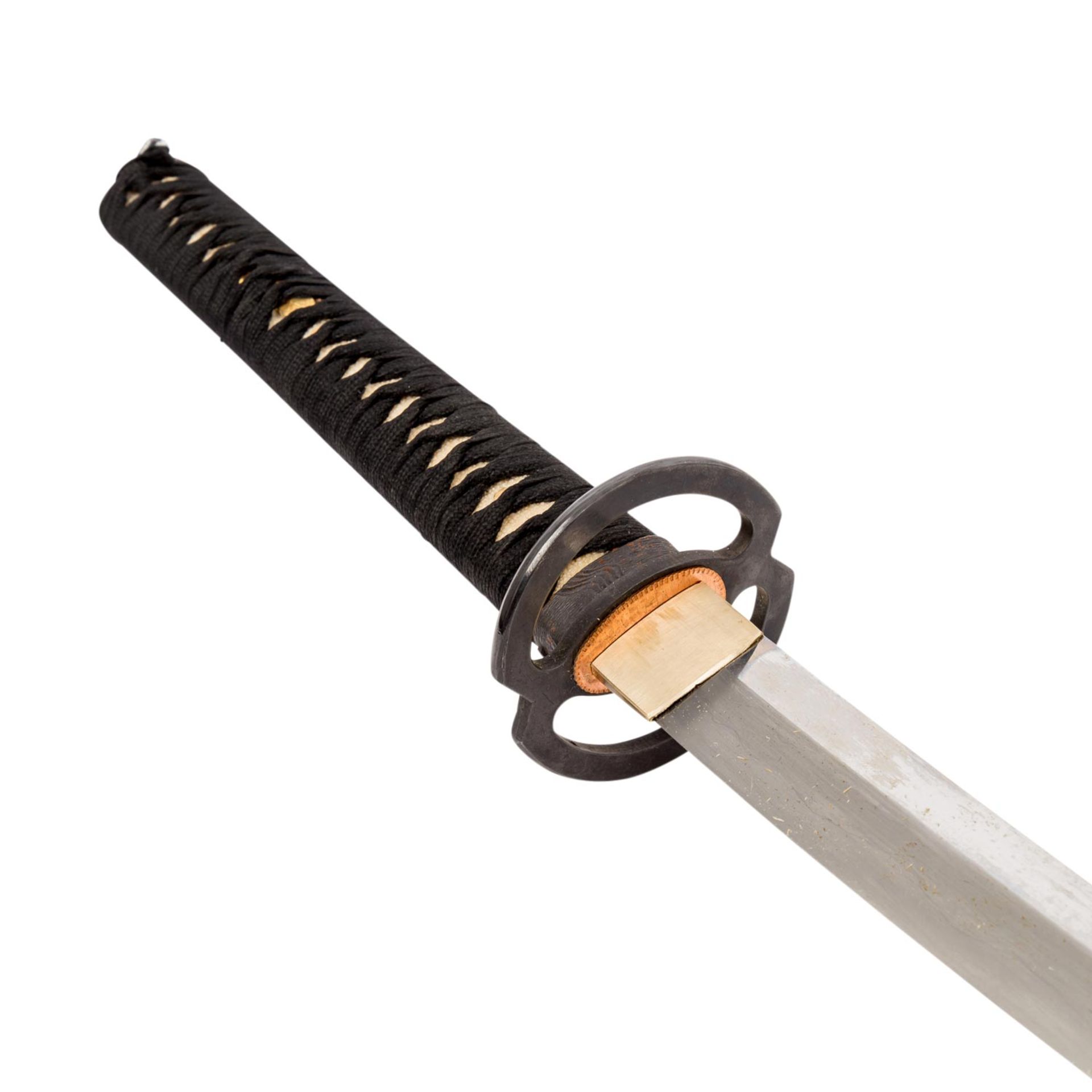 KATANA,modern, gehärtete Stahlklinge, Tsuba Metall beschichtet, Griffwicklung, Schwer - Image 4 of 5