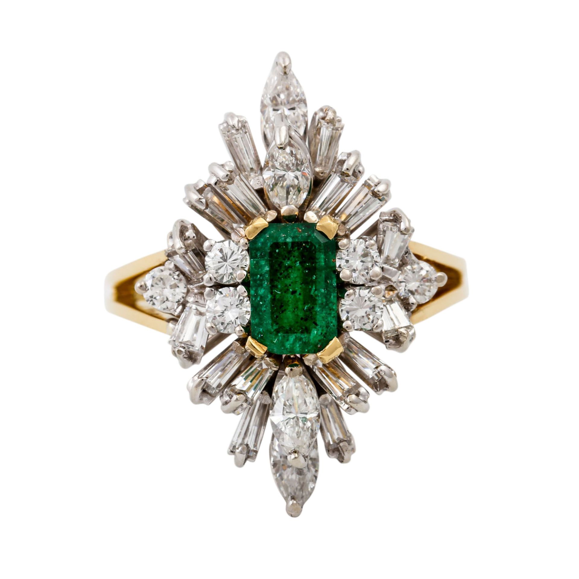 Ring mit Smaragd und Diamanten zus. ca. 1 ct,gute Farbe u. Reinheit, GG/WG 18K, 7,4 gr - Bild 2 aus 4