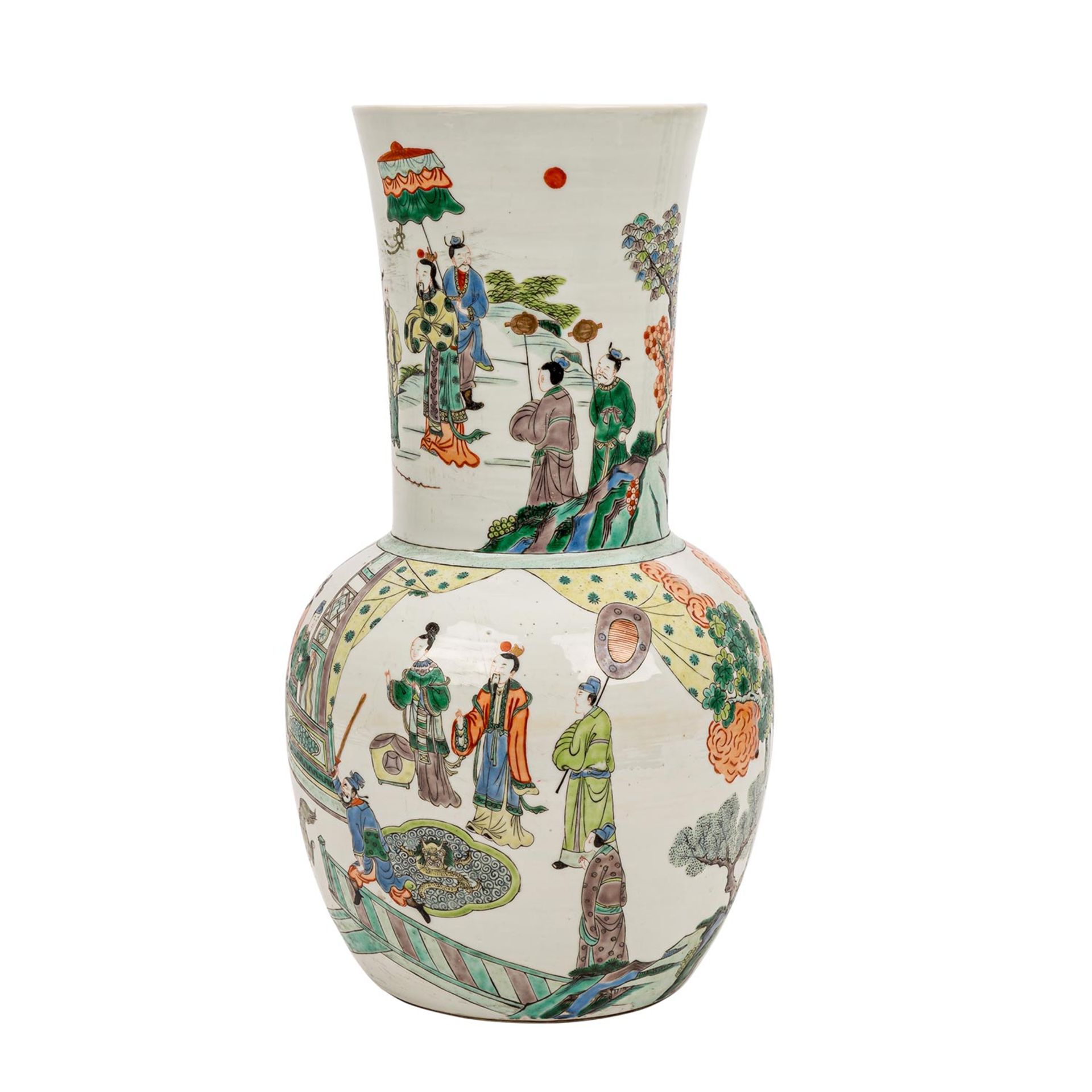 Famille verte Porzellanvase, CHINA, 19./20. Jh..Vom Typ Tianqiuping, umlaufend bemalt - Image 2 of 6