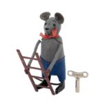 SCHUCO Tanzfigur "Maus mit Leiter", 1945-1950, stehende Blechfigur einer Maus, mit Fil