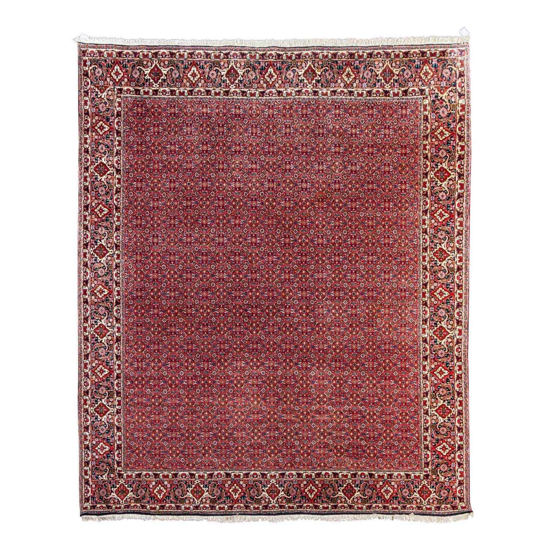 Orientteppich. BIDJAR/IRAN, 20. Jh., 300x253 cm. Dunkelroter Fond im Innenfeld mit dur