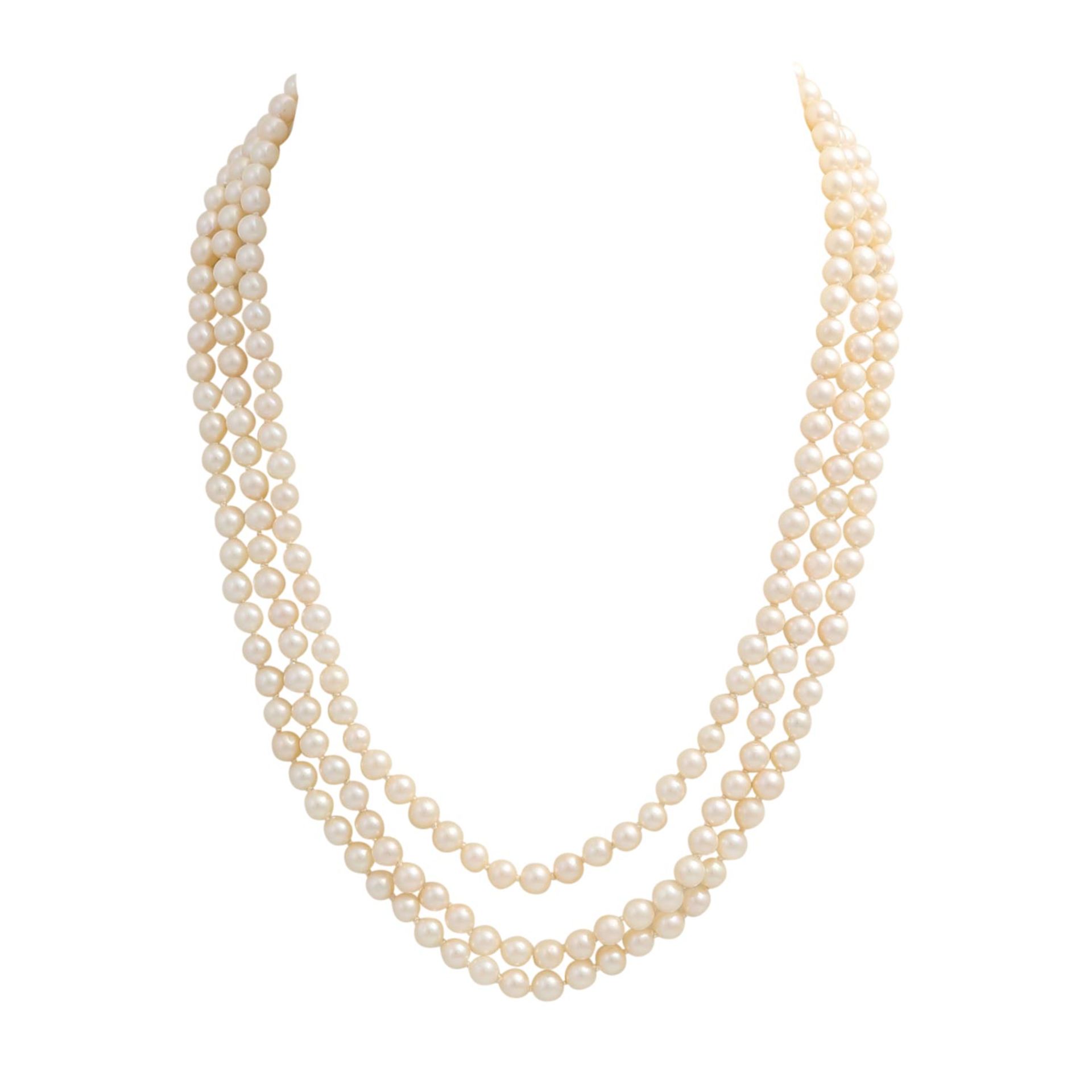 3-reihiges Perlencollier, Akoyaperlen ca. 5,8-6 mm (neu aufgezogen), 75,6 gr, Schließ