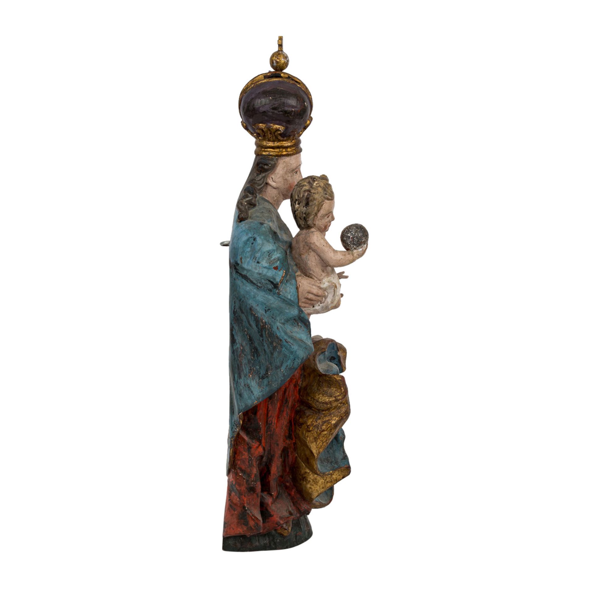 BILDHAUER DES 20.JH. "Madonna" Figur aus polychrom bemaltem Holz, Darstellung der Mado - Image 5 of 6