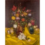 REULEIN (Maler/in 1. Hälfte 20. Jh.), "Stillleben mit Sommerblumen und Rosen in Vasen und Muscheln",
