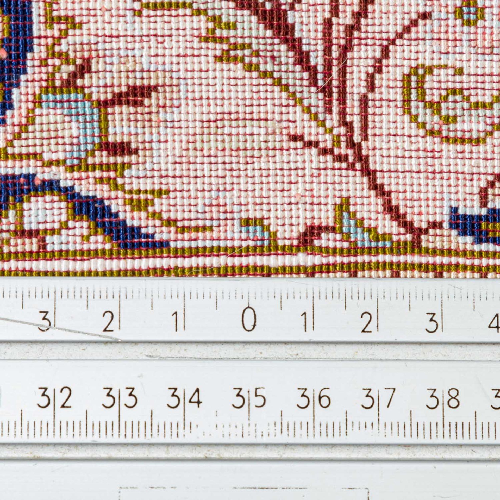 Orientteppich aus Seide. GHOM/IRAN, 20. Jh., 150x100 cm - Image 4 of 4