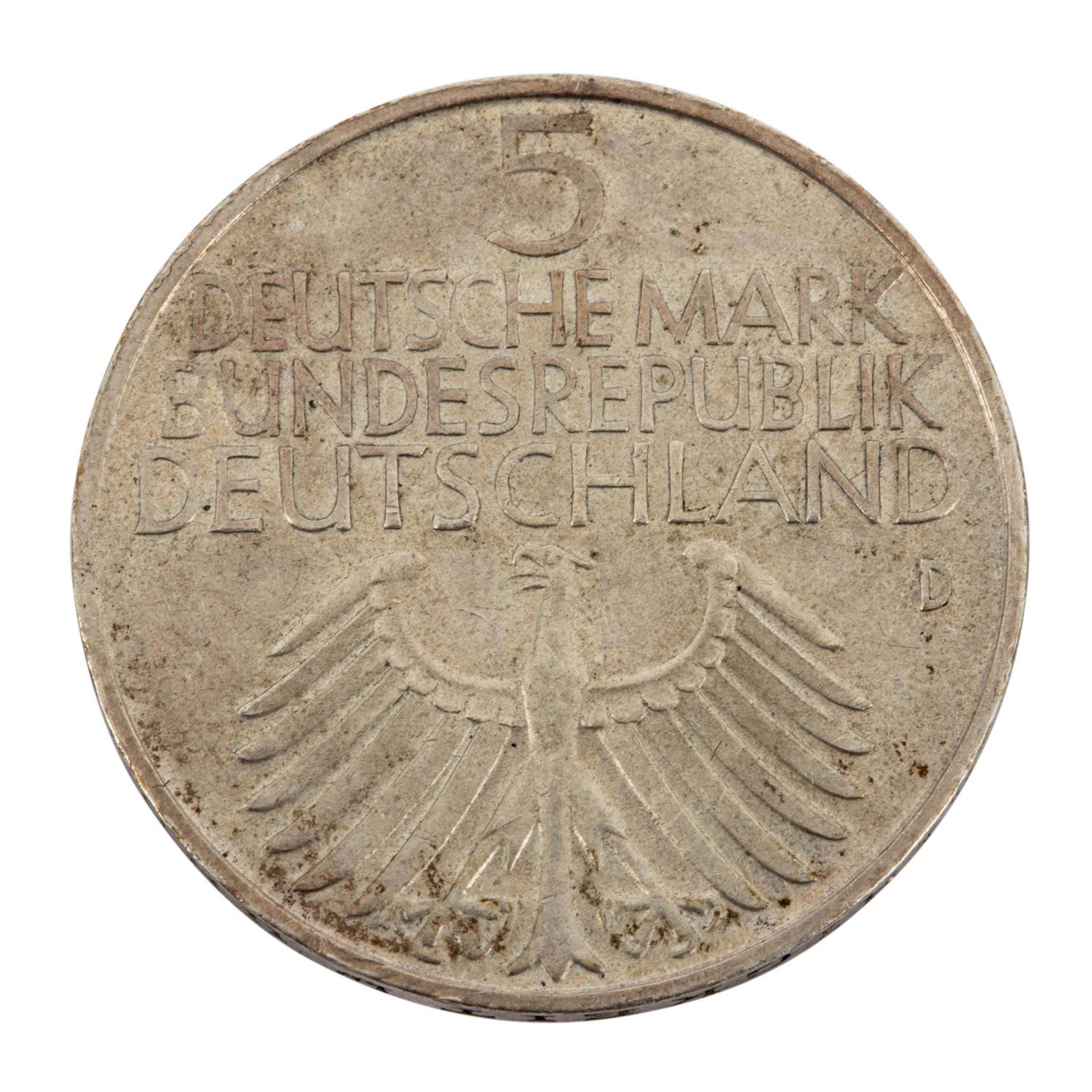 BRD 5 Mark Germanisches Museum1952 D, ca. 11,2 g, ss-vz.FRG 5 Mark 'Germanisch - Bild 2 aus 2