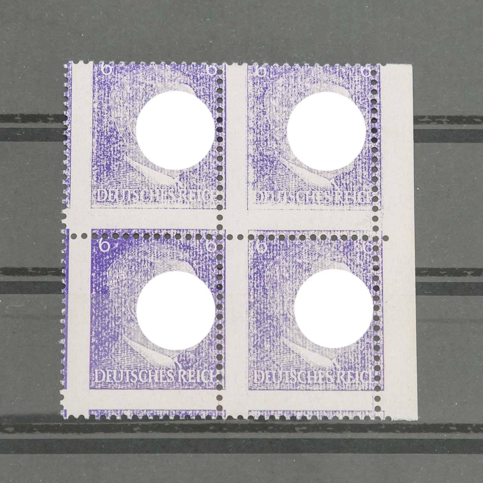 Deutsches Reich 1933/451941, Hitler, 6 Pf. blauviolett, postfrischer Viererblock mit p - Bild 2 aus 2