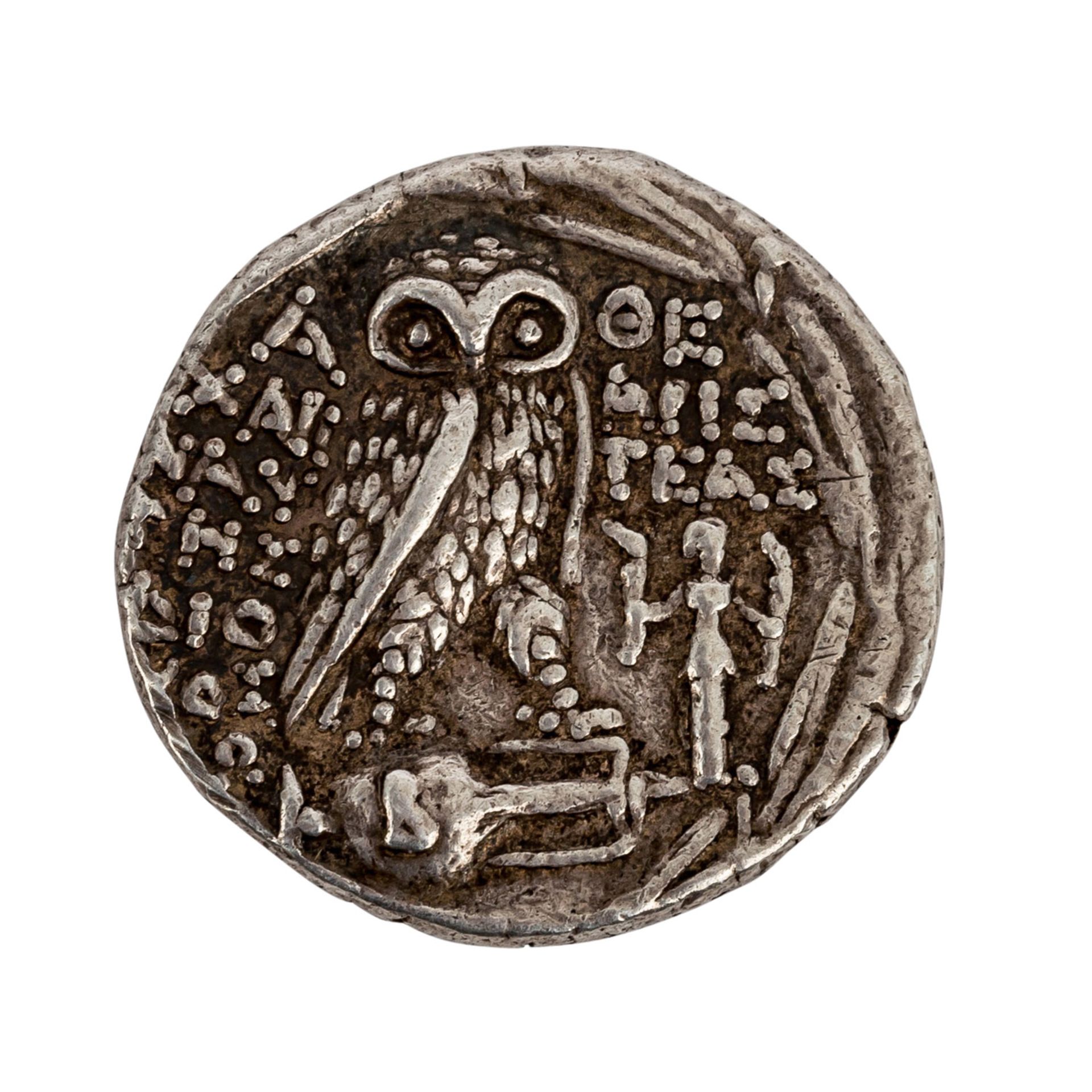 Griechenland - Tetradrachme 2.H. 2.Jh.v. Chr., Athen, Av: Athenakopf mit Helm, Rv: Eul - Image 2 of 2