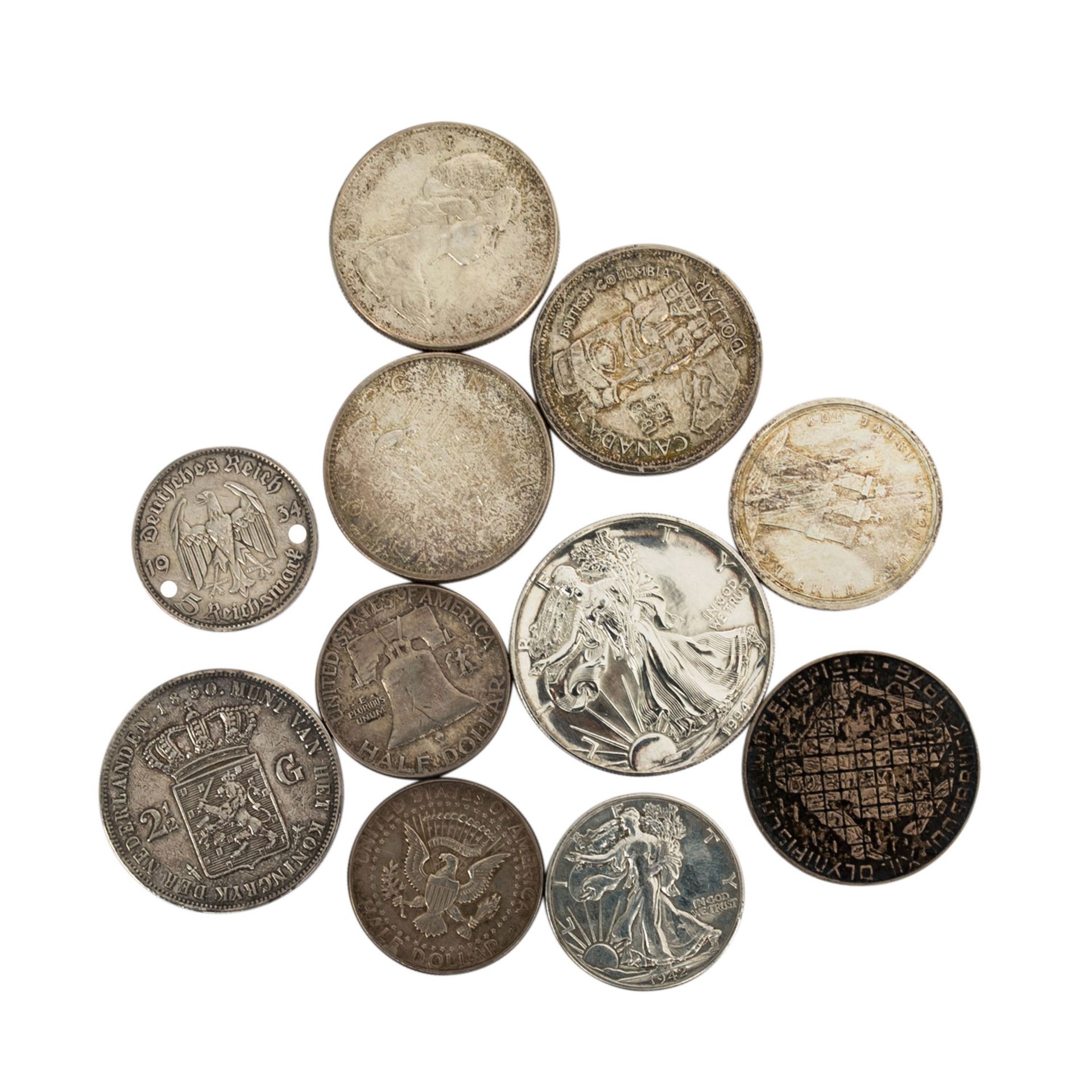 Karton mit Münzen und Medaillen, darin 11 x 1 oz. US Silver Eagle, 3 x 1 oz. Motivbar - Bild 10 aus 14
