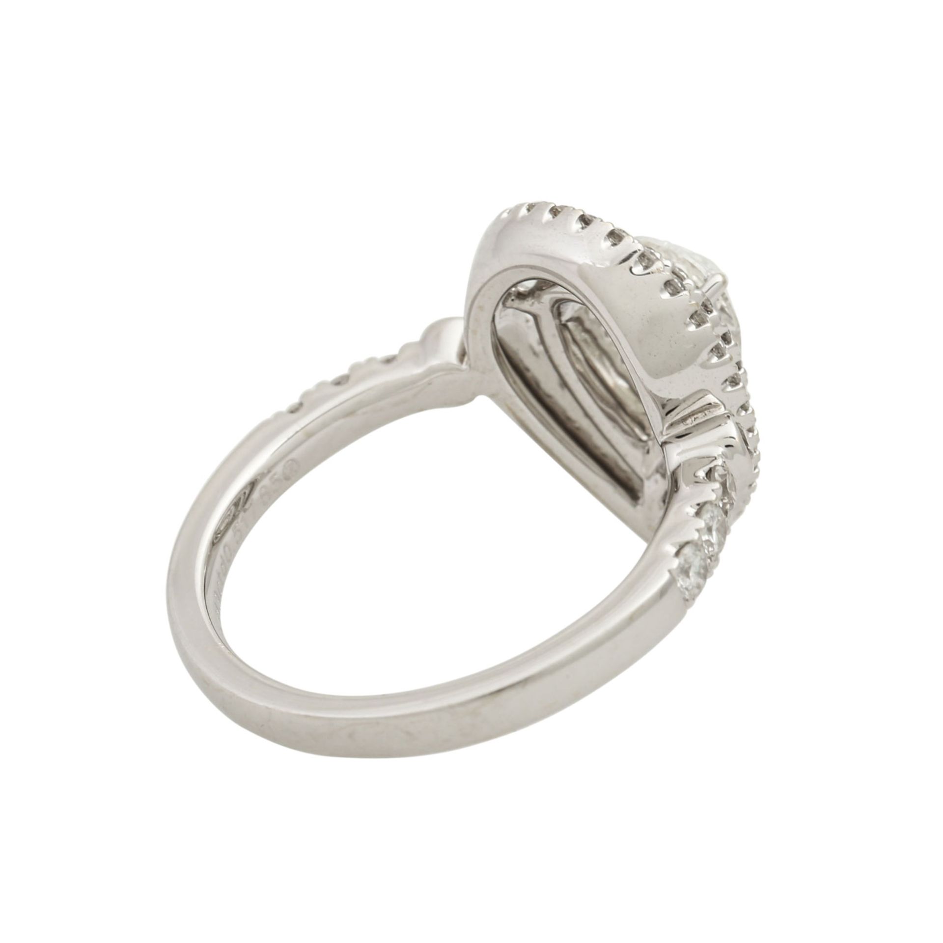 Ring mit Diamanttropfen ca. 0,71 ct,Rosenschliff, ca. LGW (I-J)/P1, weitere kleine Bri - Bild 4 aus 4