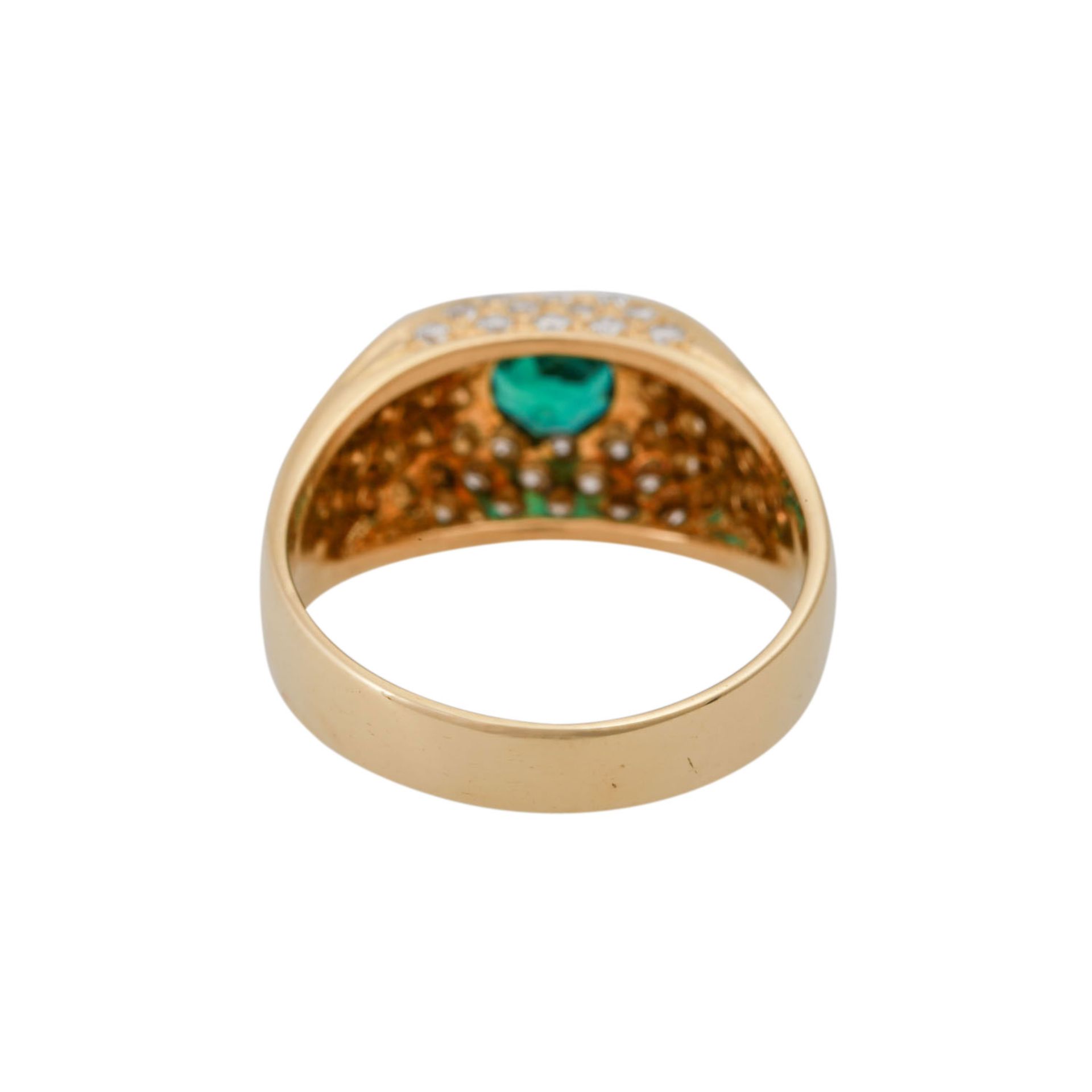 Ring mit Smaragd und Brillantenvon zus. ca. 0,5 ct, gute Farbe u. Reinheit, Smaragd ca - Bild 4 aus 4