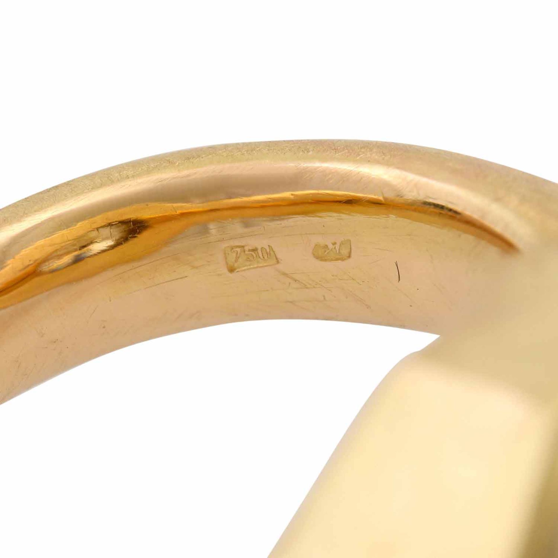 Ring mit Brillant 5,02 ct,GET (P-R)/VS1, gefasst in schwerer Goldfassung 18K, außen m - Bild 6 aus 7