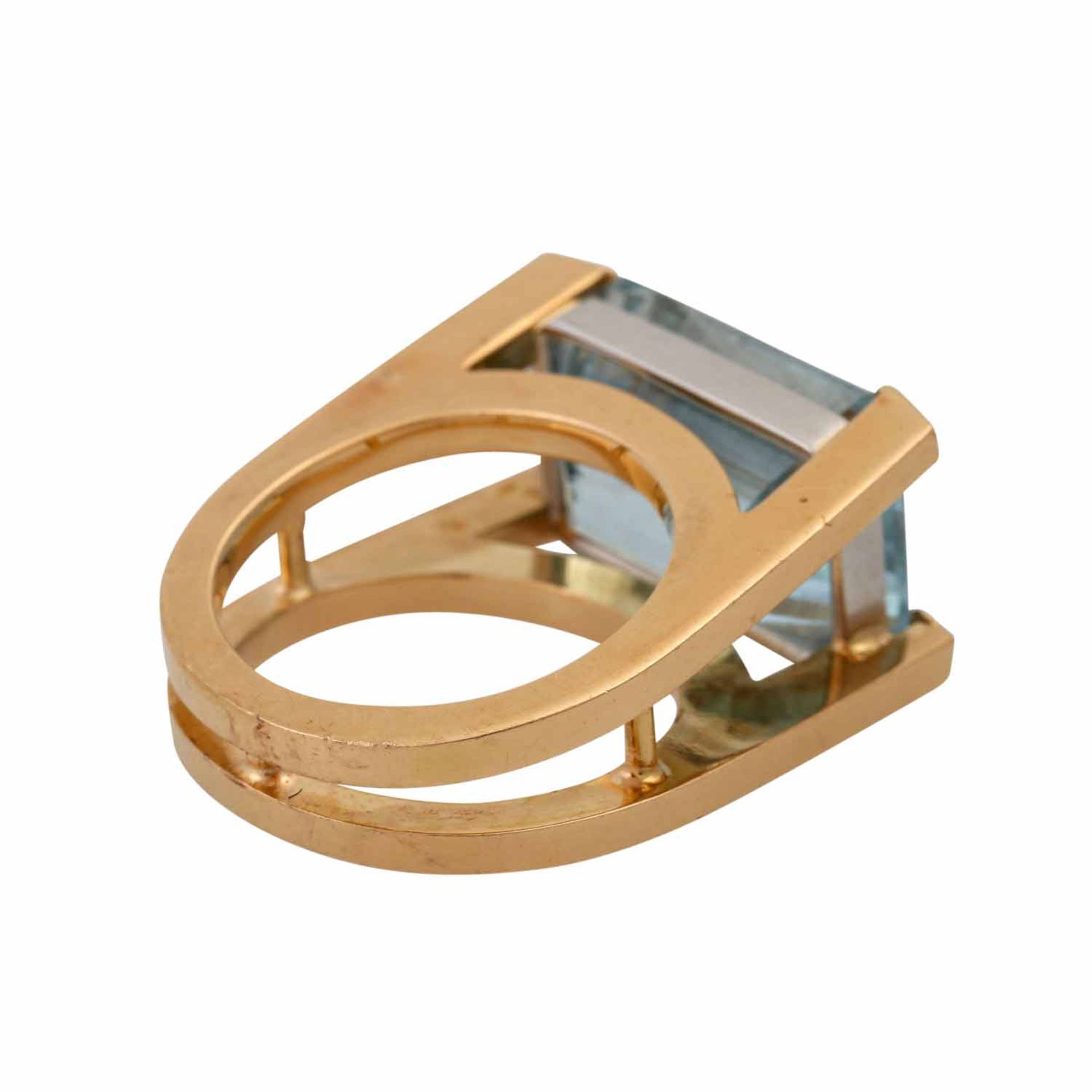 Ring mit Aquamarin ca. 15 ct,in moderner Ringfassung aus GG/WG 18K, 26,9 gr, RW: 61, 2 - Image 3 of 5