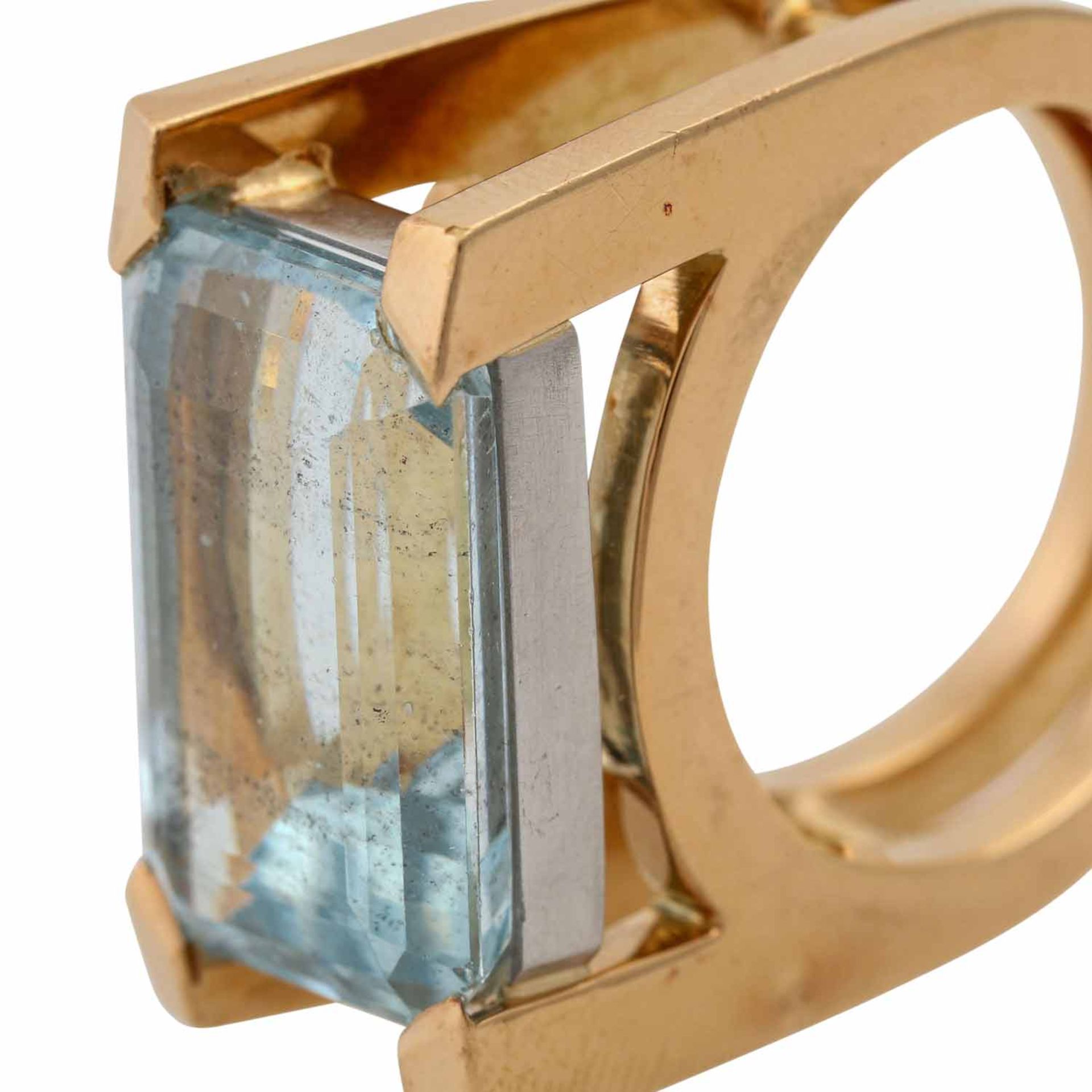 Ring mit Aquamarin ca. 15 ct,in moderner Ringfassung aus GG/WG 18K, 26,9 gr, RW: 61, 2 - Image 5 of 5