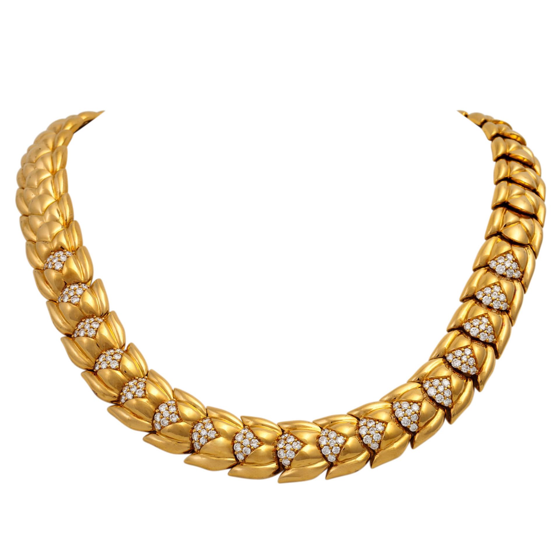 Collier mit zahlreichen Brillanten ca. 5 ct,gute bis sehr gute Farbe u. Reinheit, GG 1