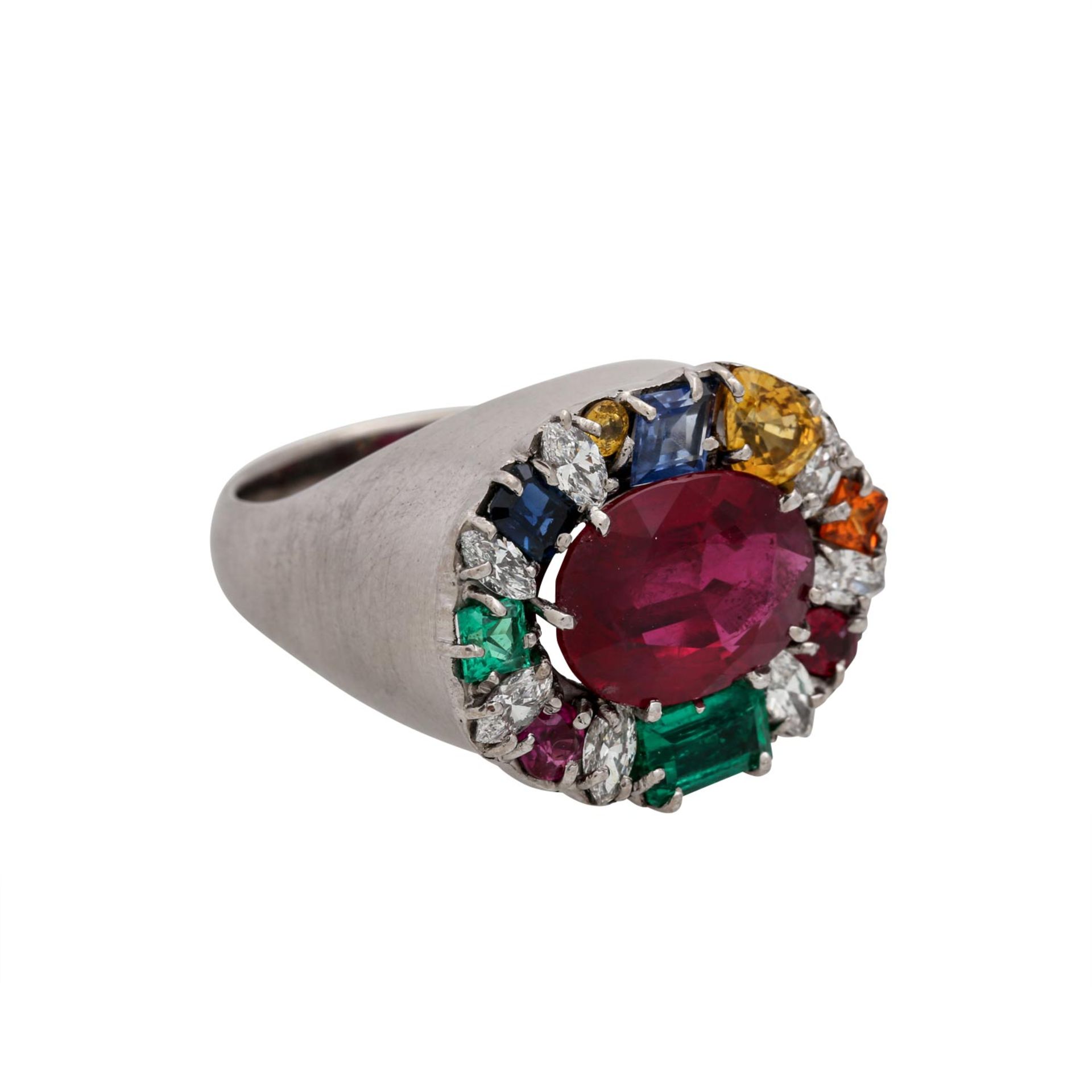 Unikat-Ring mit div. Farbsteinen und 7 Diamantnavettes,zus. ca. 0,8 ct um großen oval