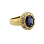 Ring mit oval facettiertem Tansanit und Brillanten, zus. ca. 0,2 ct, ca. GET (M)/SI, G