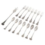 NIEDERLANDE Dessertbesteck f. 7 Personen, 800 Silber, nach 1906. Vegetabile Dekore, 7