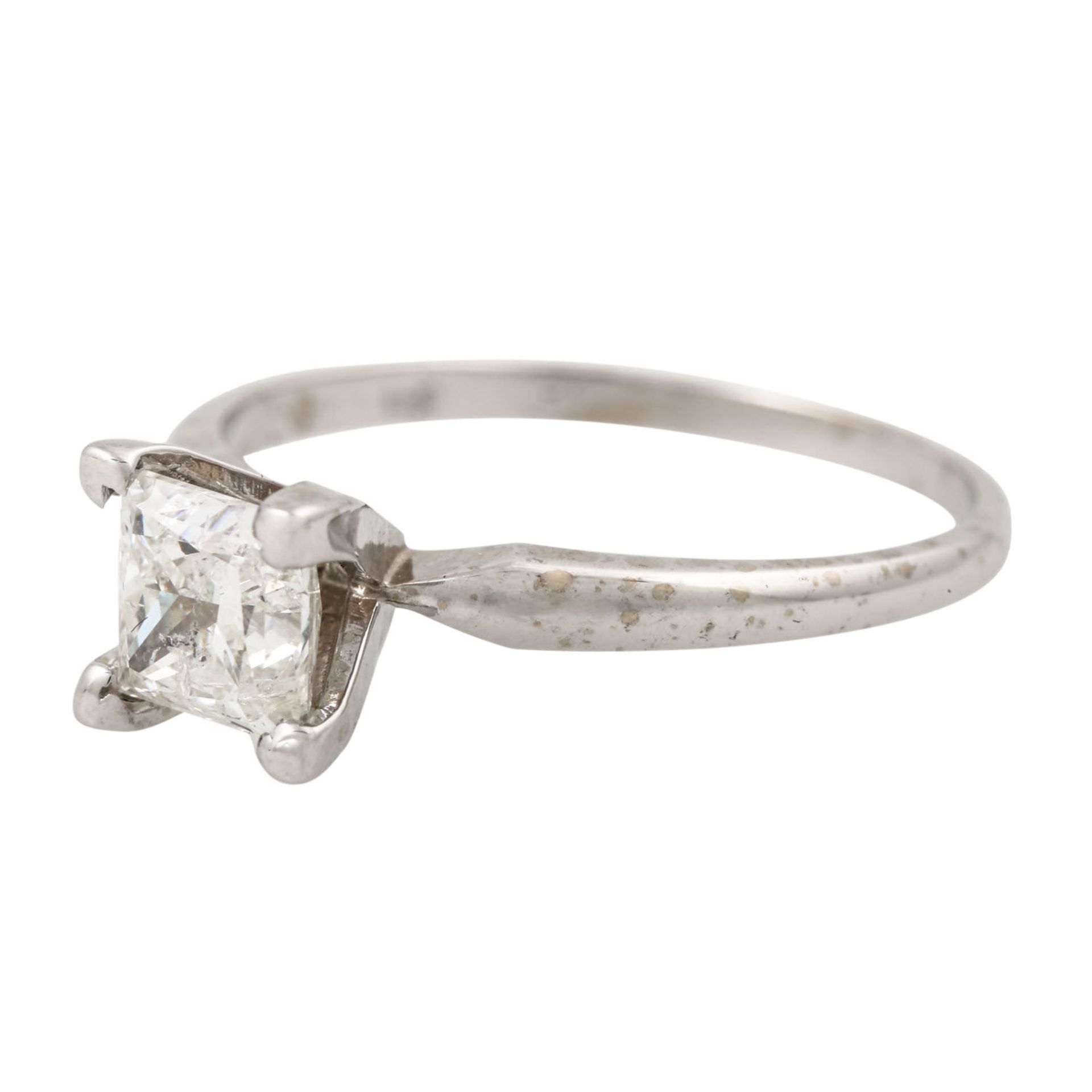 Solitärring mit Prinzess-Diamant von ca. 1 ct, ca. GW (K-L)/P1-P2, WG 14K, 2,1 g, RW: - Image 5 of 5