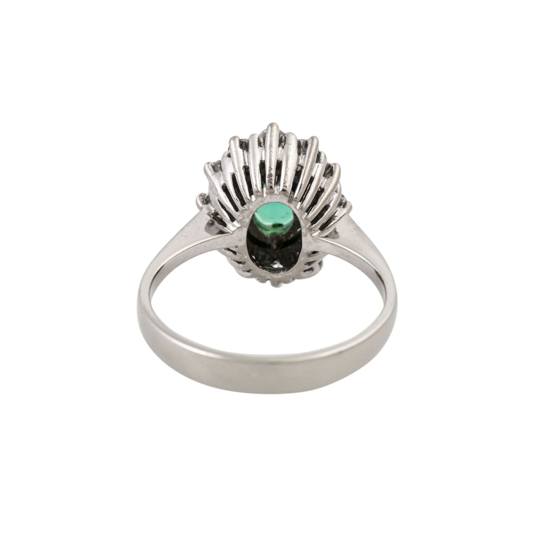 Ring mit feinem grünen Turmalin und Brillanten von zus. ca. 0,6 ct, gute Farbe u. Rei - Image 4 of 4