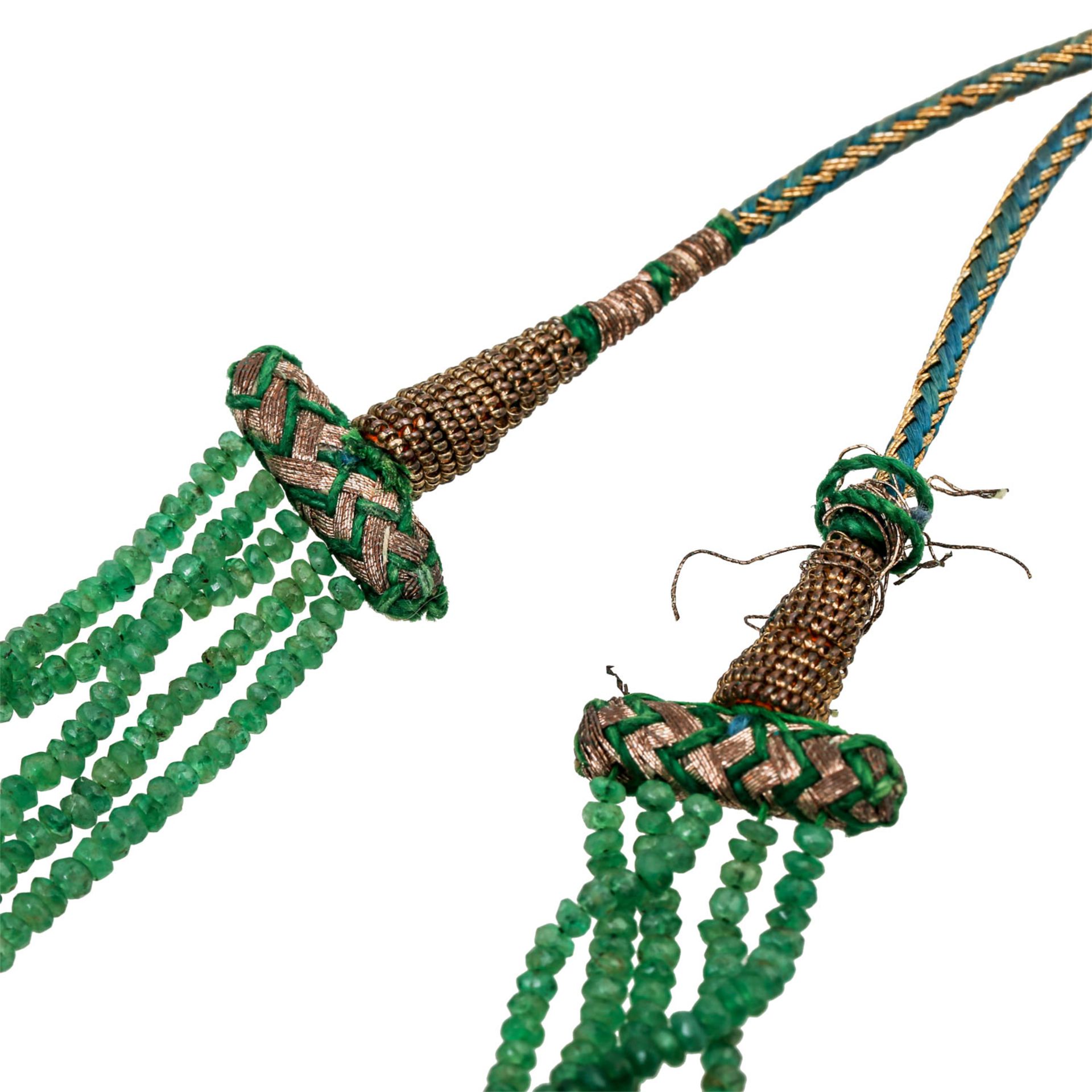 5-reihige Smaragdkette, facettierte Linsen ca. 2,5-6 mm im Verlauf, tansparent bis tra - Image 4 of 5
