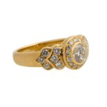 Ring mit Brillanten von zus. ca. 1,5 ct,