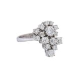 Ring mit 15 Altschliffdiamanten von zus. ca. 1,9 ct,