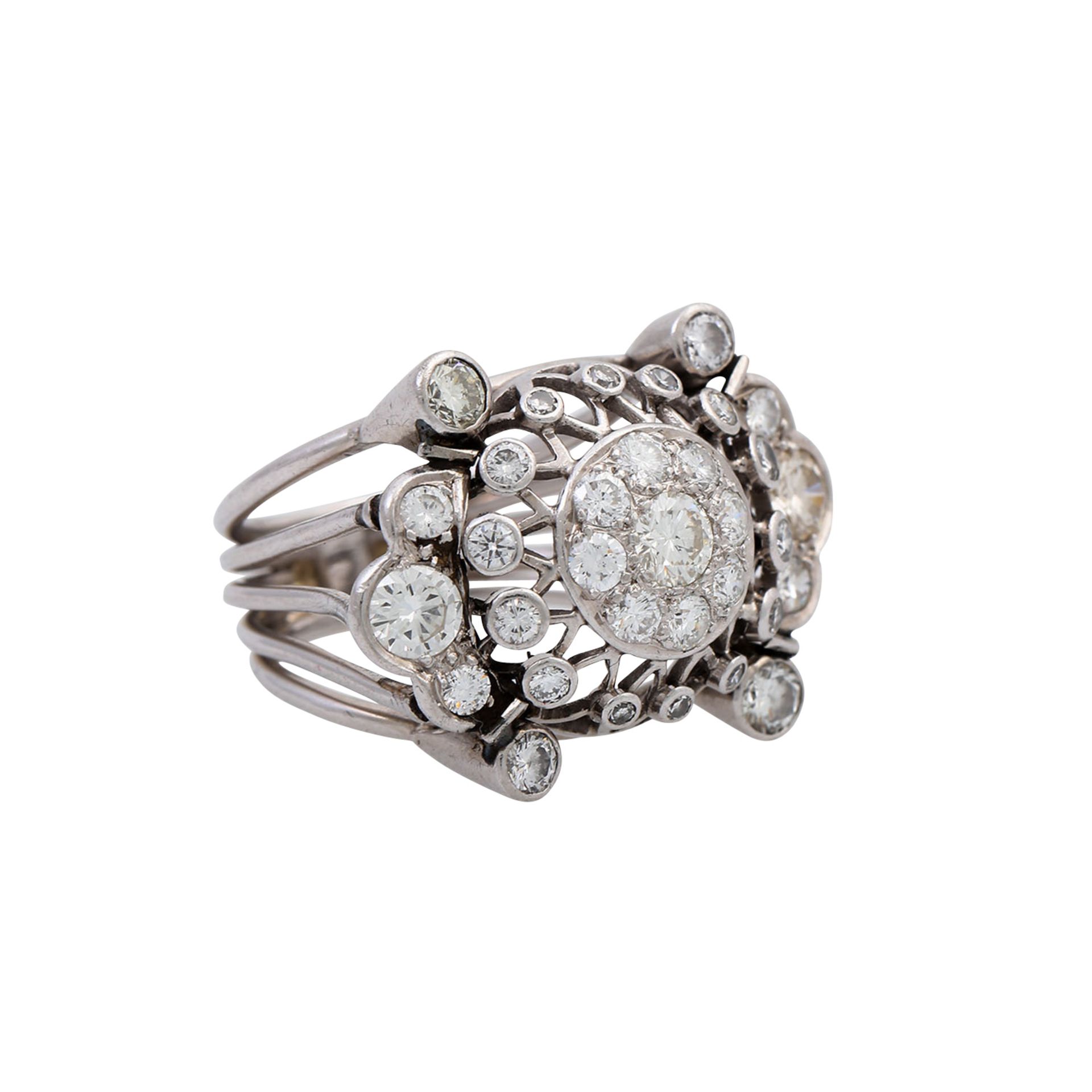 Ring mit Diamanten von zus. ca. 2,2 ct,