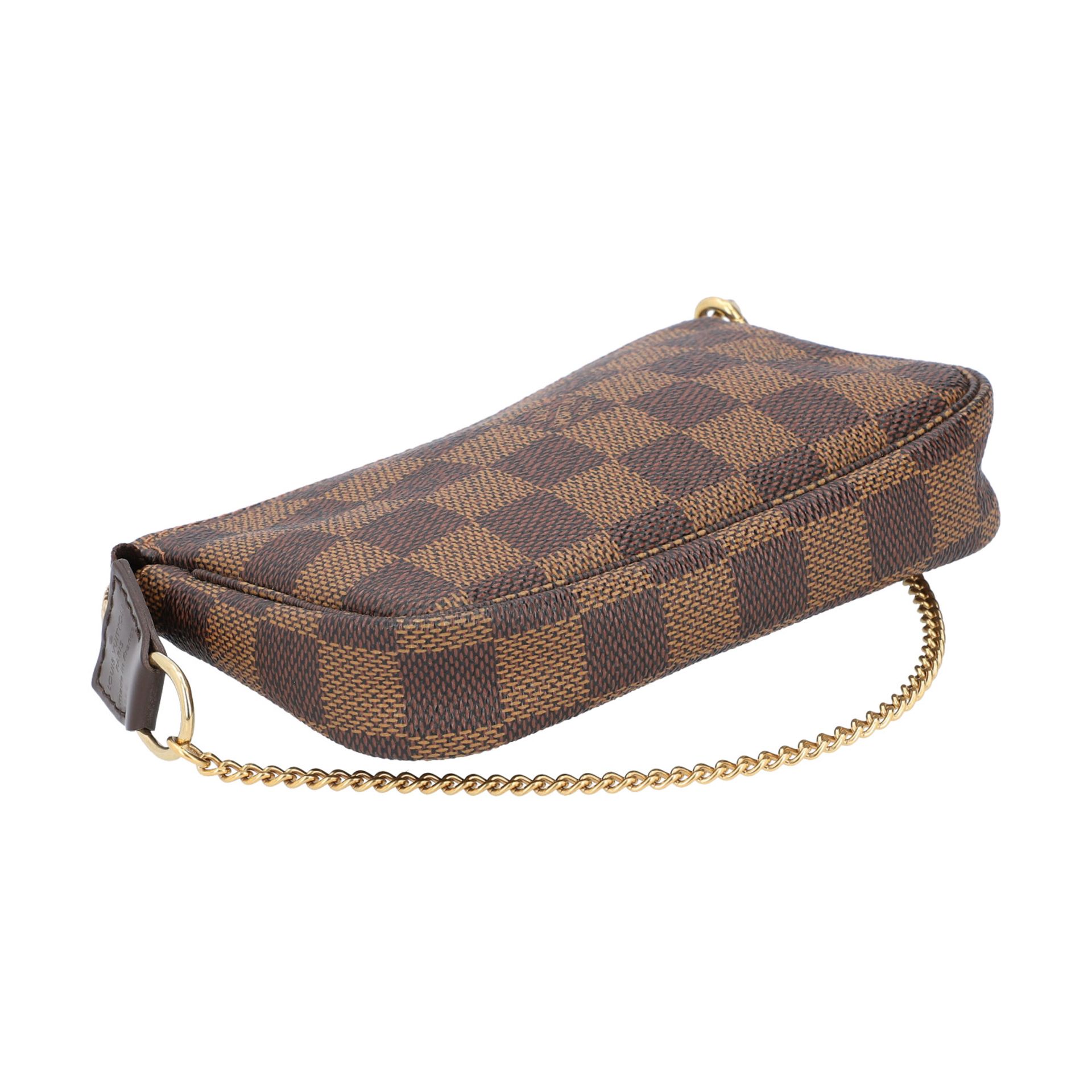 LOUIS VUITTON Pochette "MINI POCHETTE ACC.", Koll. 2008.Akt. NP.: 245,-€. Damier Ebe - Image 5 of 5