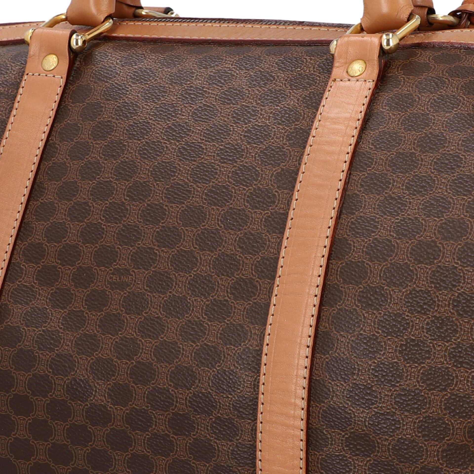 CELINE Handtasche.Logomuster auf dunkelbraunem Grund mit hellbraunem Leder. Front mit - Bild 7 aus 8