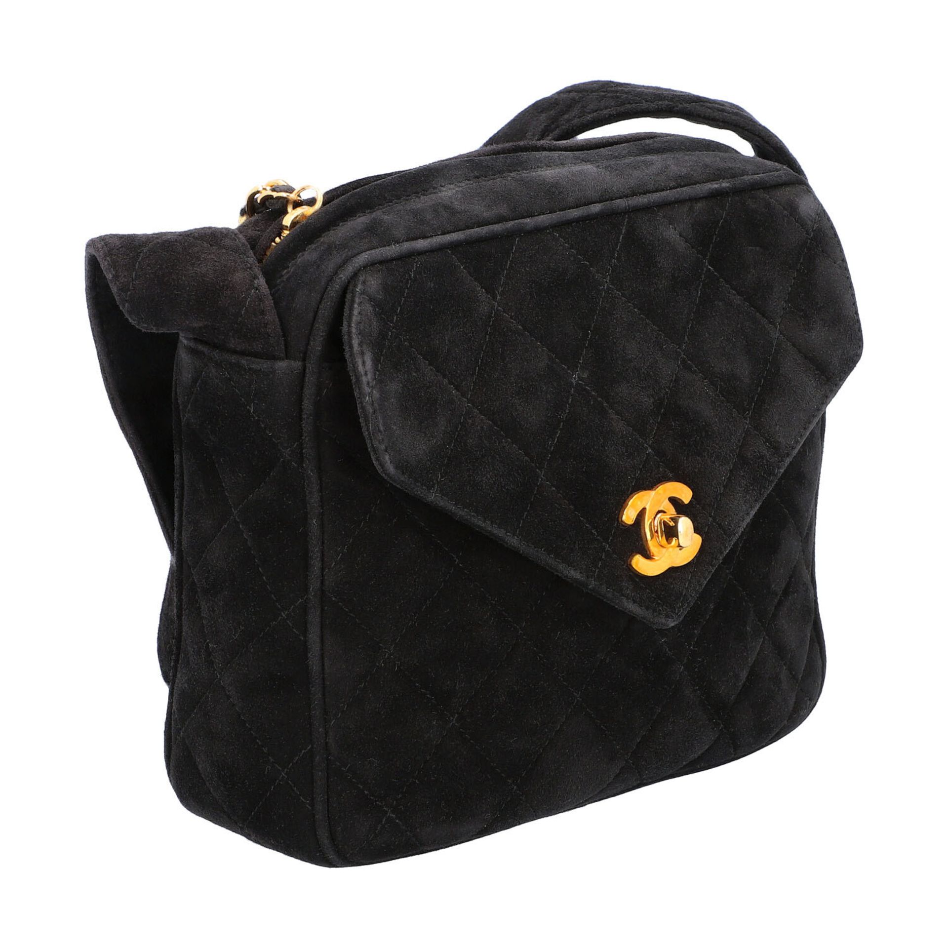 CHANEL VINTAGE Tasche, Koll.: 1996-1997.Schwarzes, in Rauten gestepptes Wildleder mit - Bild 2 aus 9