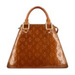 LOUIS VUITTON Henkeltasche "FORSYTH", Koll. 2001.Monogram Vernis Serie in Trapezform,