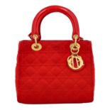 CHRISTIAN DIOR Henkeltasche "LADY DIOR", Koll.: 1997. Textil in Rot mit Cannage Steppu