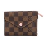 LOUIS VUITTON portemonnaie "VICTORINE", Koll. 2018. Akt. NP.: 385,-€. Damier Ebene C