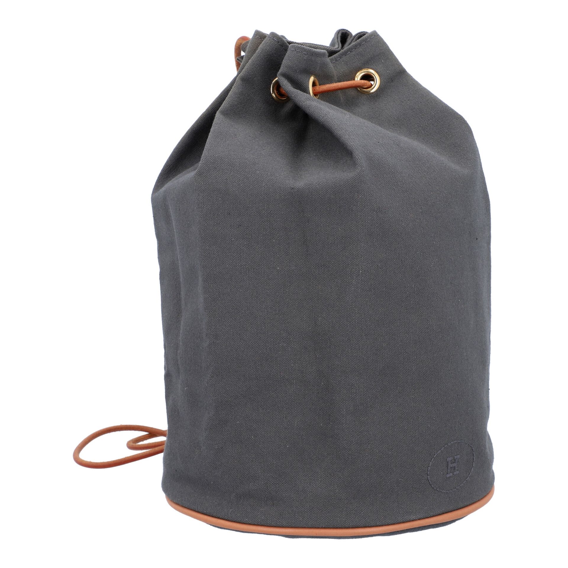 HERMÈS Beuteltasche "POLOCHON MIMILE CANVAS BACKPACK". Beuteltasche aus Baumwolle in - Image 2 of 6