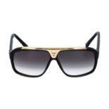 LOUIS VUITTON Sonnenbrille "EVIDENCE BLACK NM". Koll. 2016. Letzter LP.: 515,-€. Kun