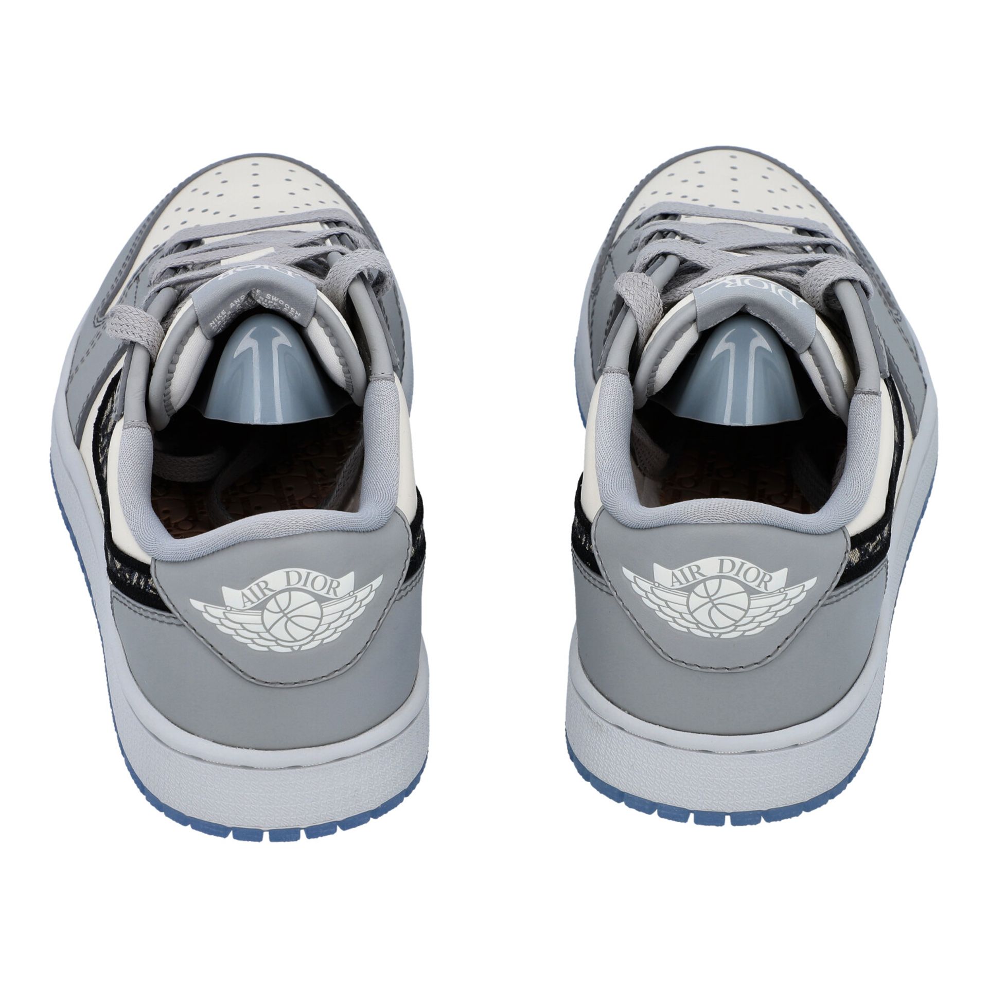 CHRISTIAN DIOR x NIKE Sneakers "AIR DIOR - LOWTOP AIR JORDAN 1 OG", Gr. 40. - Image 8 of 14