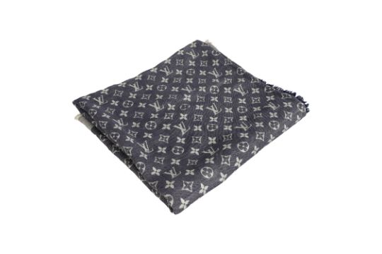 LOUIS VUITTON Schal "MONOGRAM DENIM TUCH", akt. NP.: 435,-€. - Bild 2 aus 3