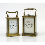 Brass carriage clock, the painted dial with Roman numerals, with key, striking gong, H16.5cm (with