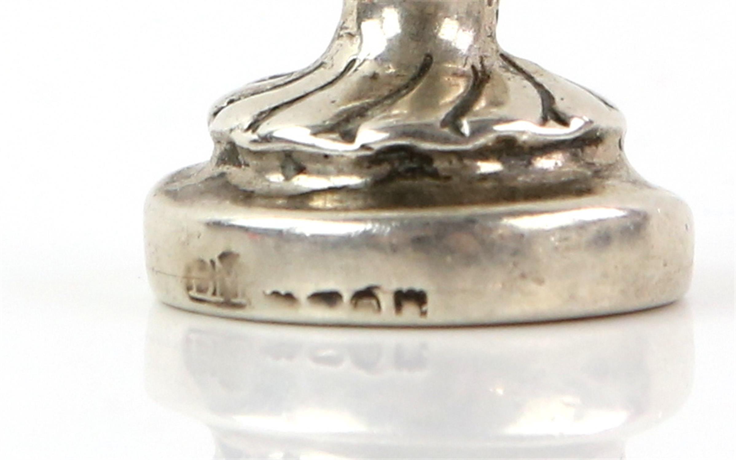 Novelty silver desk top letter seal in the form of a young man with a walking stick holding a piece - Image 3 of 6