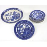 Wedgwood blue and white fence pattern bowls, plate and serving platter