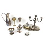 Quantity of silver-plated items to include trays, champagne/ice cream cups, shell dishes,