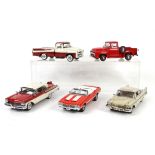 Five Danbury Mint 1:24 scale die-cast model cars, comprising 1970 Oldsmobile 442 W-30,