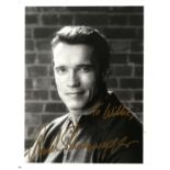 Arnold Schwarzenegger – A signed black and white 10 x 8 inch still of the Terminator actor,