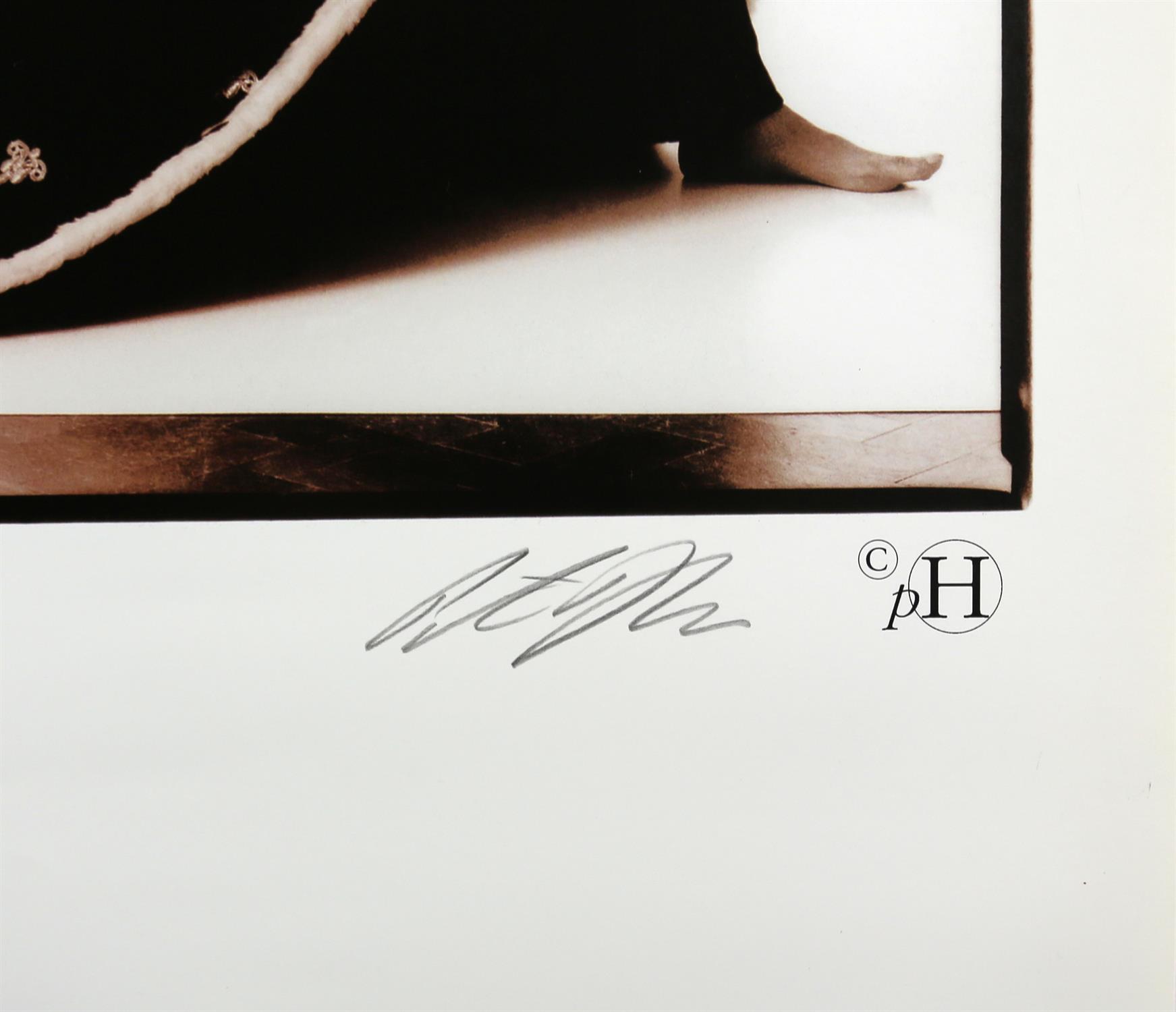 Queen - A2 Limited edition signed print of Freddie Mercury in his royal robes by photographer Peter - Image 5 of 6