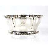 20th century Swedish silver bowl, by Sudgren Oscar, Goteborg, Sweden 1920, the lobed body inscribed